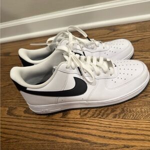 Men’s Nike Airforce 1